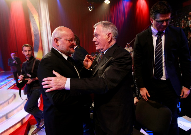 Zagreb, 261210.
HTV, studio Anton Marti, Prisavlje BB.
59. izbor sportasa 2010. godine u organizacij Sportskih novosti.
Na fotografiji: Zlatko Matesa i Antun Vrdoljak.
Foto: Ronald Gorsic / CROPIX