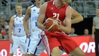 Arena Zagreb, Zagreb – Pripremni turnir za EuroBasket 2015., Hrvatska – Estonija. Photo: Igor Kralj i Marko Lukunic/PIXSELL Arena Zagreb, Zagreb – Pripremni turnir za EuroBasket 2015., Hrvatska – Estonija. Photo: Igor Kralj i Marko Lukunic/PIXSELL