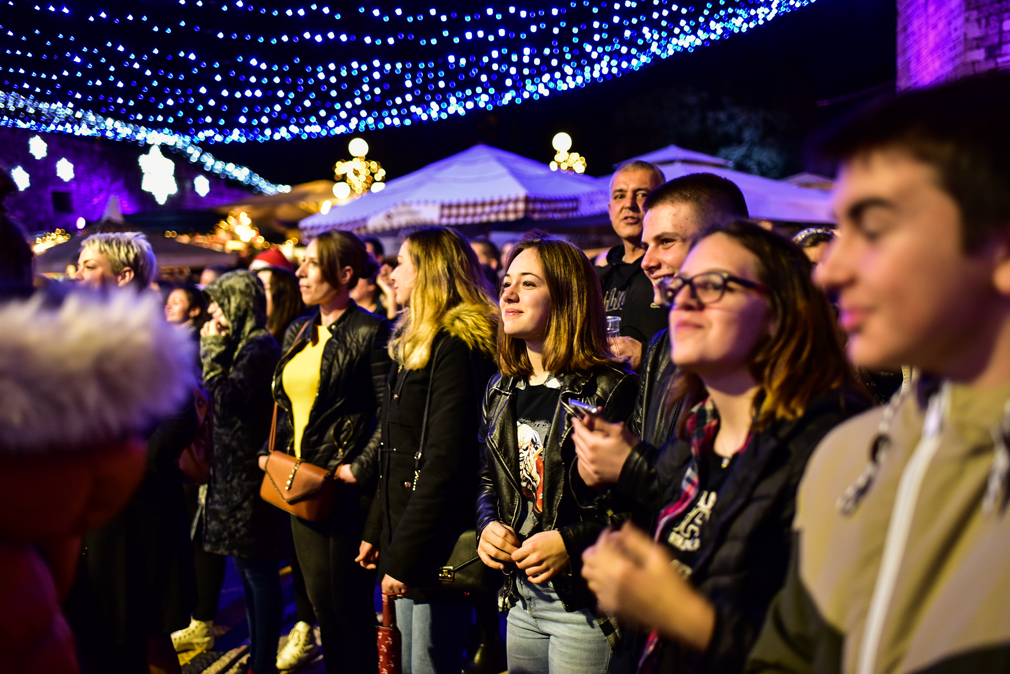 Vatra @ Advent u Zadru Vatra @ Advent u Zadru