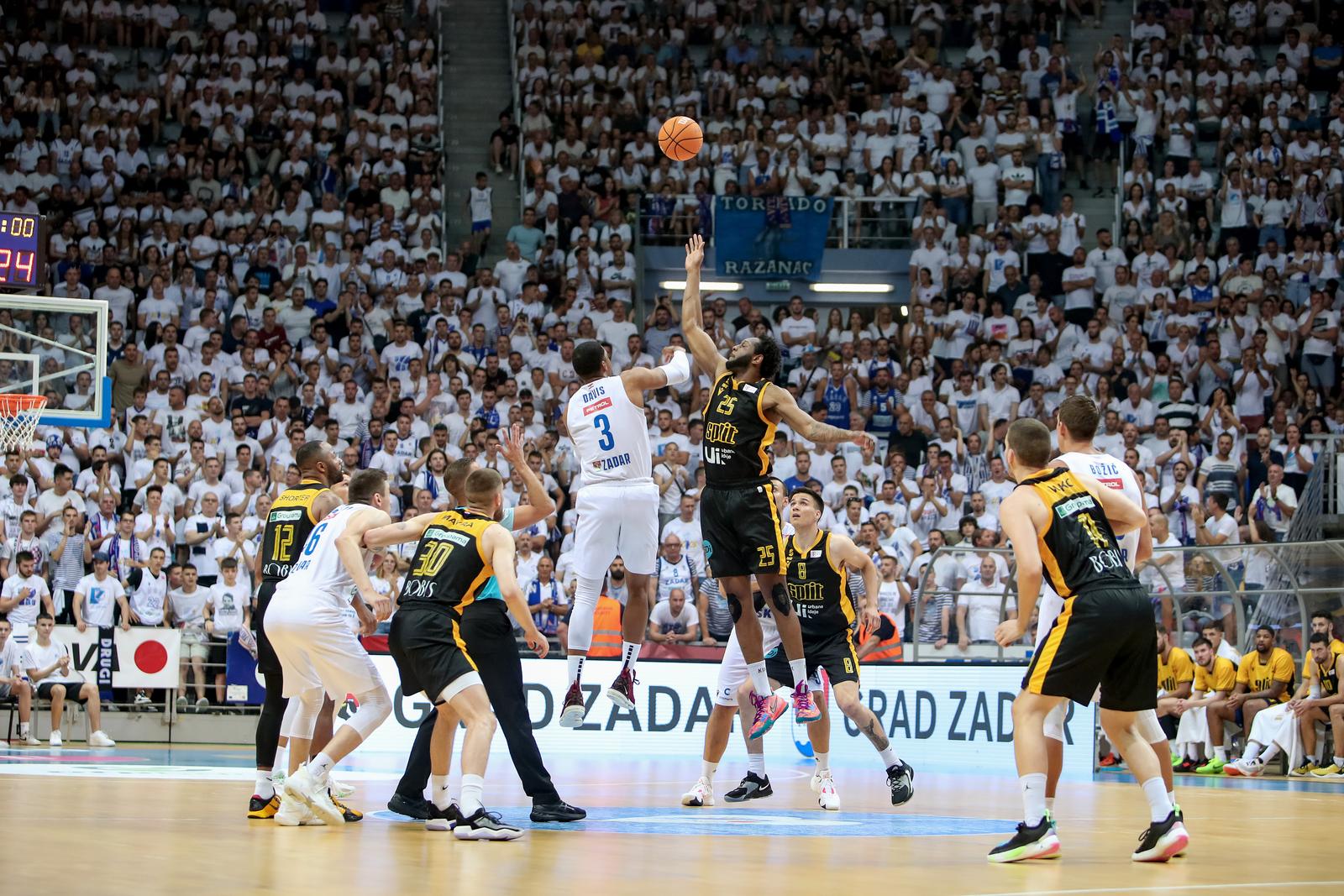 Finale doigravanja, 3. utakmica: KK Zadar – KK Split 99-62 Finale doigravanja, 3. utakmica: KK Zadar – KK Split 99-62