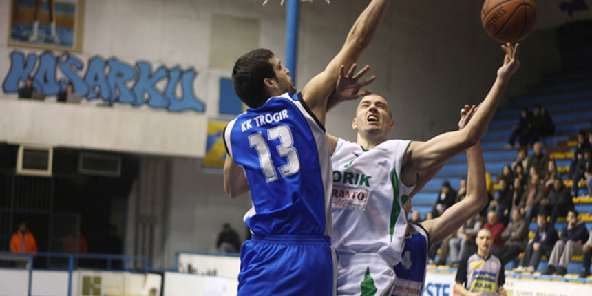 KK Borik Puntamika – KK Trogir (foto:Saša Čuka) KK Borik Puntamika – KK Trogir (foto:Saša Čuka)