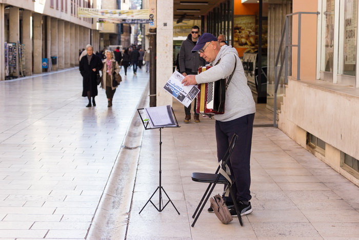 Image 380423 (auto) Image 380423 (auto)