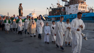 Procesija u Biogradu na blagdan sv. Roka, foto: Vinko Pešić Procesija u Biogradu na blagdan sv. Roka, foto: Vinko Pešić