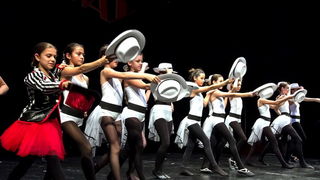 Baletna udruga Pirueta: Broadway, Foto: Mladen Radolović Mrlja Baletna udruga Pirueta: Broadway, Foto: Mladen Radolović Mrlja