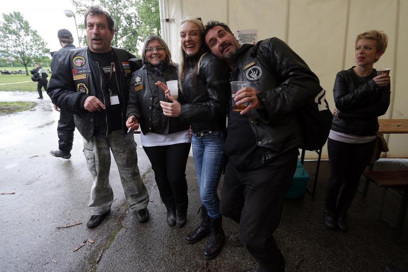 Na jezeru Jarun okupili su se motociklisti iz cijele Hrvatske u sklopu 3. karavane za zivot pod nazivom Bikeri na cesti. Velik broj motociklista zbog loseg vremena nije dosao, no pridruzio im se gradonacelnik Milan Bandic. Photo: Dalibor Urukalovic/PIXSEL