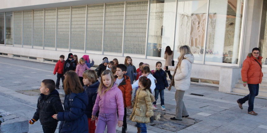 Sveta Lucija najmladjima dijelila bombone, Foto: Leo Banic