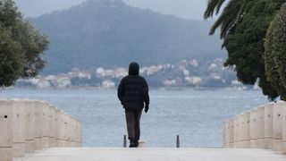 Snježne pahulje za kratko padale po Zadru