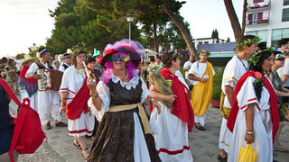 Ljetni karneval 2011. u Biogradu na Moru, Foto. Franjo Jurić