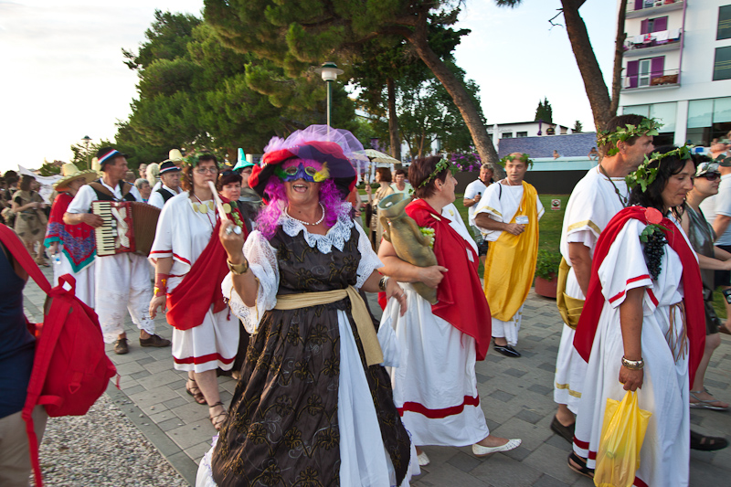 Ljetni karneval 2011. u Biogradu na Moru, Foto. Franjo Jurić