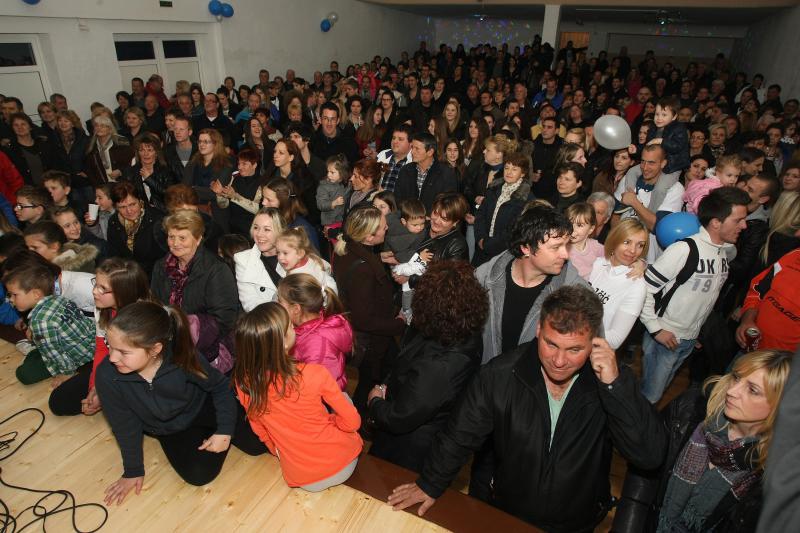 Kali: Oliver i prijatelji nastupili u sklopu akcije “Palčić gore”, Foto: Dino Stanin/PIXSELL Kali: Oliver i prijatelji nastupili u sklopu akcije “Palčić gore”, Foto: Dino Stanin/PIXSELL