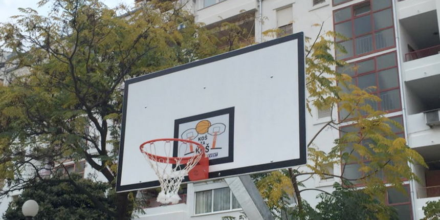 Koš za koš: Obnovljeno i drugo igralište na Bilom Brigu Koš za koš: Obnovljeno i drugo igralište na Bilom Brigu