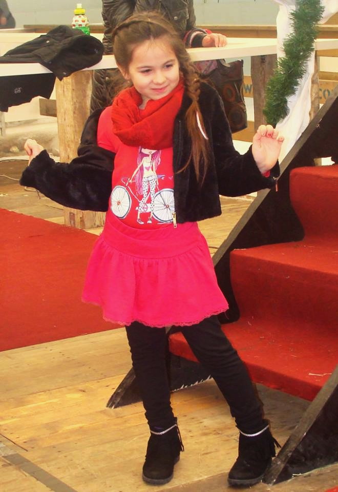 Modna revija: Zvjezdice “Libretići” nosile modele Zvjezdice