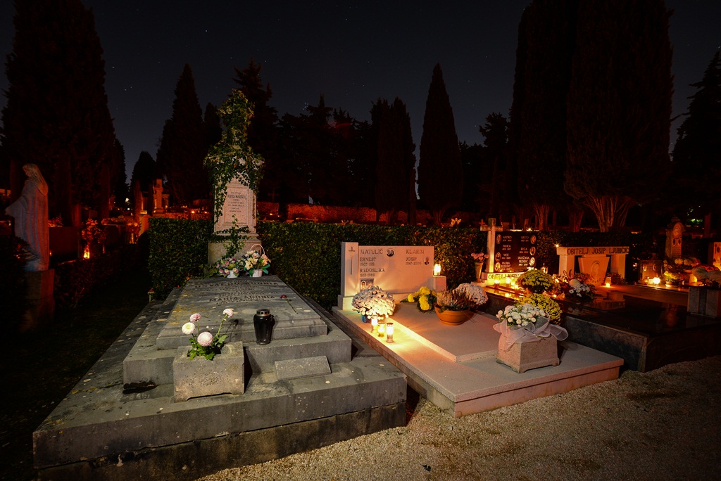 Blagdan Svih svetih na Gradskom groblju Zadar 1. studenog 2016.  Foto: Iva Perinčić