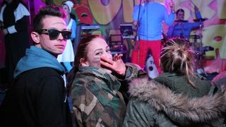 Virske maškare: Nedjelja u znaku zvijezdice Meri, Tota i Tempo Banda