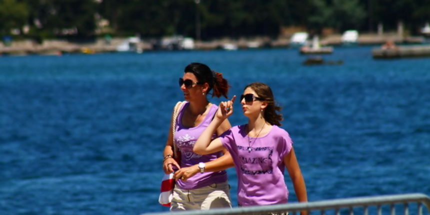 Ljetni šušur na zadarskoj rivi