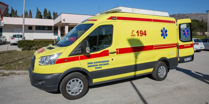 Hitna pomoć Hitna pomoć