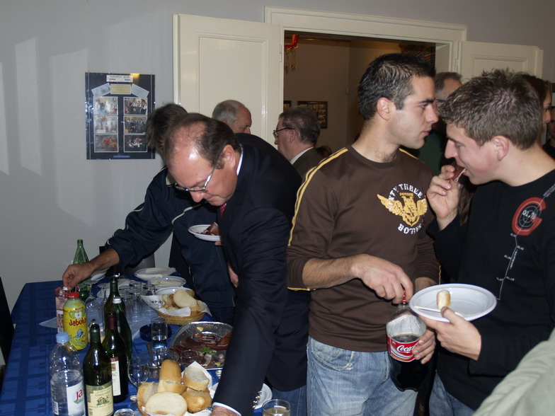 OLYMPUS DIGITAL CAMERA OLYMPUS DIGITAL CAMERA