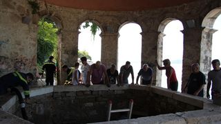 Karma:Počela akcija čišćenja Carske fontane Karma:Počela akcija čišćenja Carske fontane