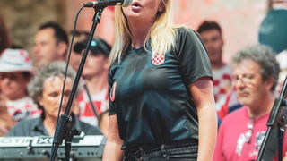 Zadar priredio čudesan doček svojim Vatrenim herojima (1)