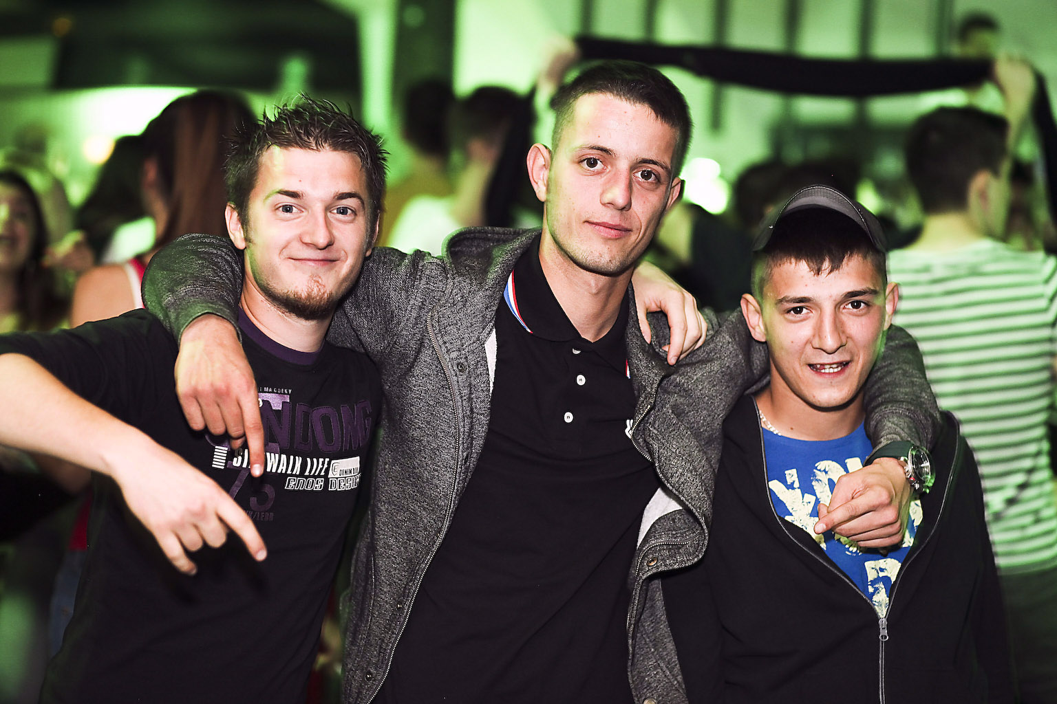 Subota u zagrebačkom Aquariusu protekla je u zagrijavanju za Moonsplash festival koji će se u zrćanskom Aquariusu održati od 11. do 13. kolovoza. Na Moonsplashu će nastupiti planetarne zvijezde elektroničke glazbe: Benny Benassi, Merk & Kremont, Dimitri V Subota u zagrebačkom Aquariusu protekla je u zagrijavanju za Moonsplash festival koji će se u zrćanskom Aquariusu održati od 11. do 13. kolovoza. Na Moonsplashu će nastupiti planetarne zvijezde elektroničke glazbe: Benny Benassi, Merk & Kremont, Dimitri V