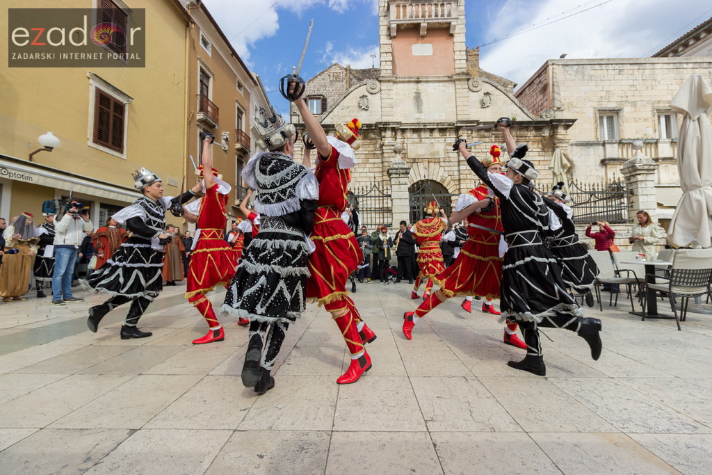 Đir po gradu 20. travnja 2017. Đir po gradu 20. travnja 2017.