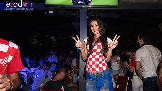 Čudesna noć: Velika fešta ulicama Zadra nakon plasmana Vatrenih u finale SP Čudesna noć: Velika fešta ulicama Zadra nakon plasmana Vatrenih u finale SP