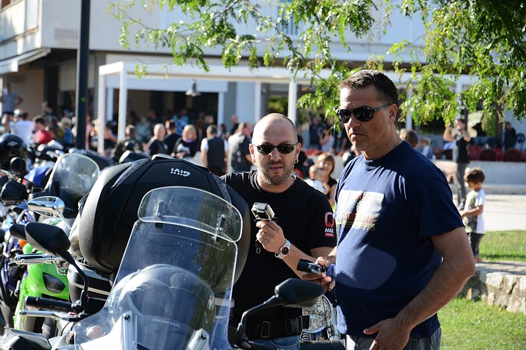 Defile bajkera ulicama Zadra u povodu 10. rođendana Moto kluba Beštije. Foto: Jadra NeveraZD Defile bajkera ulicama Zadra u povodu 10. rođendana Moto kluba Beštije. Foto: Jadra NeveraZD