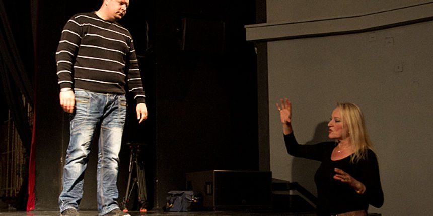 Hrvatsko narodno kazalište Zadar traži nove mlade talente za glumačku radionicu, a mi smo sinoć pratili audiciju na kojoj su se budućoj mentorici, glumici Jasni Ančić, predstavili prvi muški kandidati, foto Leo Banic