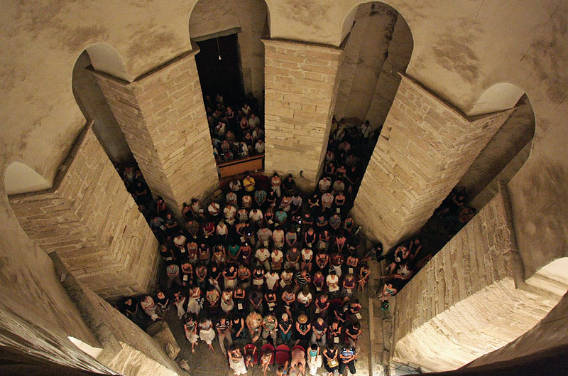 Image 1082935 (auto) Image 1082935 (auto)