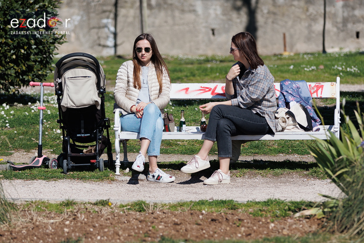 Đir po gradu, subotnja špica 18. ožujka 2023. Đir po gradu, subotnja špica 18. ožujka 2023.