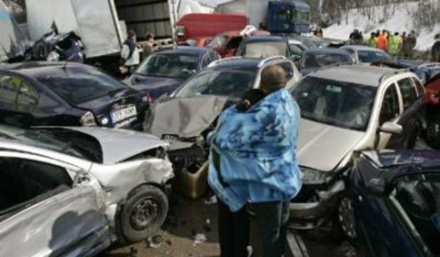 Lančani sudar – Češka (Foto: Reuters)
