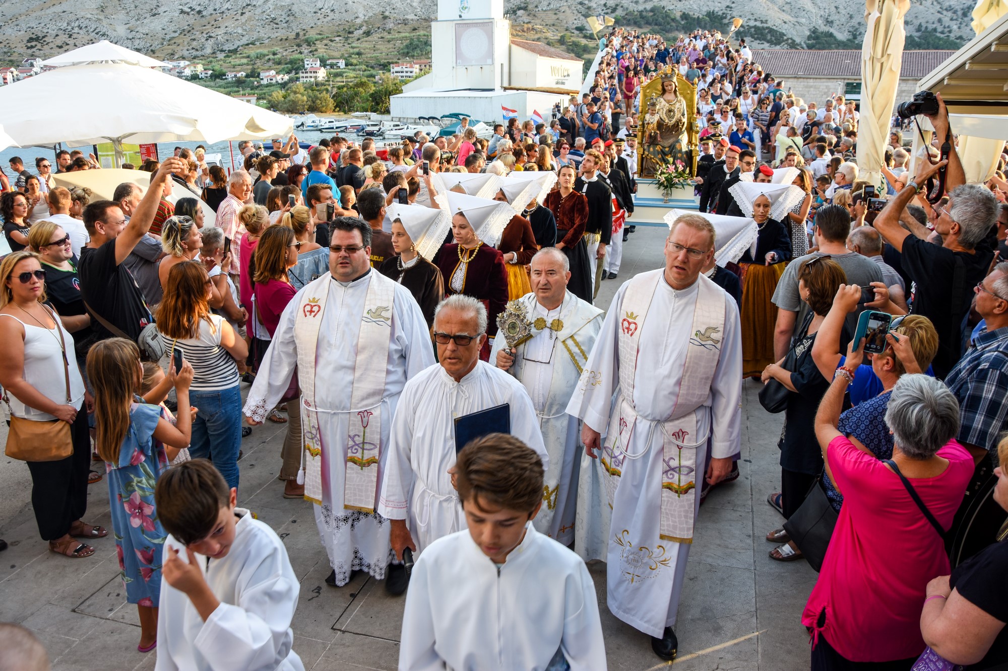 Proslava Velike Gospe u Pagu uz nastup klape Intrade Proslava Velike Gospe u Pagu uz nastup klape Intrade