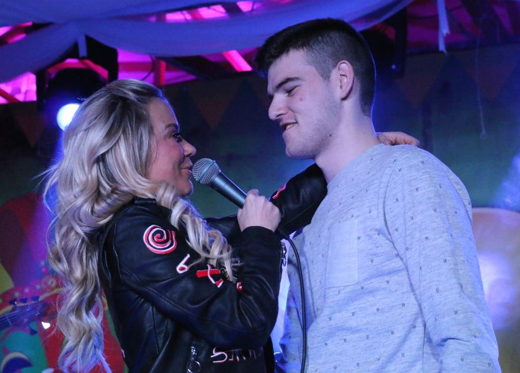 Virske maškare: Maja Šuput zapalila ledenu virsku večer Virske maškare: Maja Šuput zapalila ledenu virsku večer