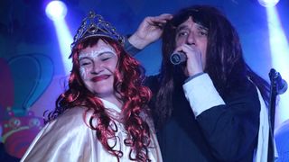 Virske maškare: Nedjelja u znaku zvijezdice Meri, Tota i Tempo Banda