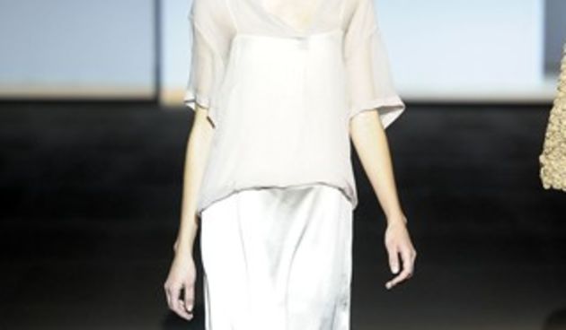 Midi suknje (foto: Vogue.co.uk)