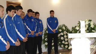 Posljednji ispracaj Hrvoja Custica, Murvica 5. travnja 2008, 12 sati Posljednji ispracaj Hrvoja Custica, Murvica 5. travnja 2008, 12 sati