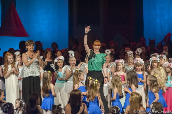 HNK Zadar: Bajka.hr Plesne udruge Gesta, Foto: Željko Karavida HNK Zadar: Bajka.hr Plesne udruge Gesta, Foto: Željko Karavida