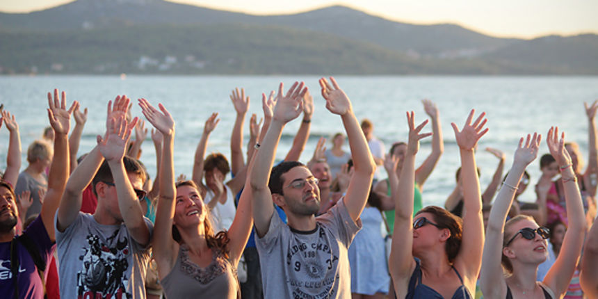 Foto dani mladih najavljeni na Pozdravu suncu (foto:Saša Čuka) Foto dani mladih najavljeni na Pozdravu suncu (foto:Saša Čuka)
