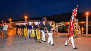 Etno večer s KUD Družina u Pagu Etno večer s KUD Družina u Pagu