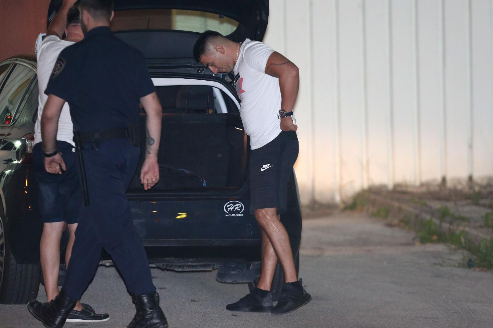 Darko Kovačević Daruvarac stigao je u Remetinec na odsluženje kazne! Darko Kovačević Daruvarac stigao je u Remetinec na odsluženje kazne!