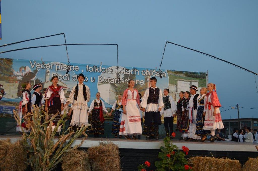 Folklor, ravni kotari, običaji, tradicija
