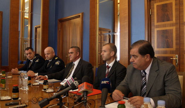 Potpisivanje ugovora PU ZD – Grad Zadar