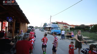 Bibinje: Navijanje za Vatrene i fešta nakon pobjede nad Engleskom