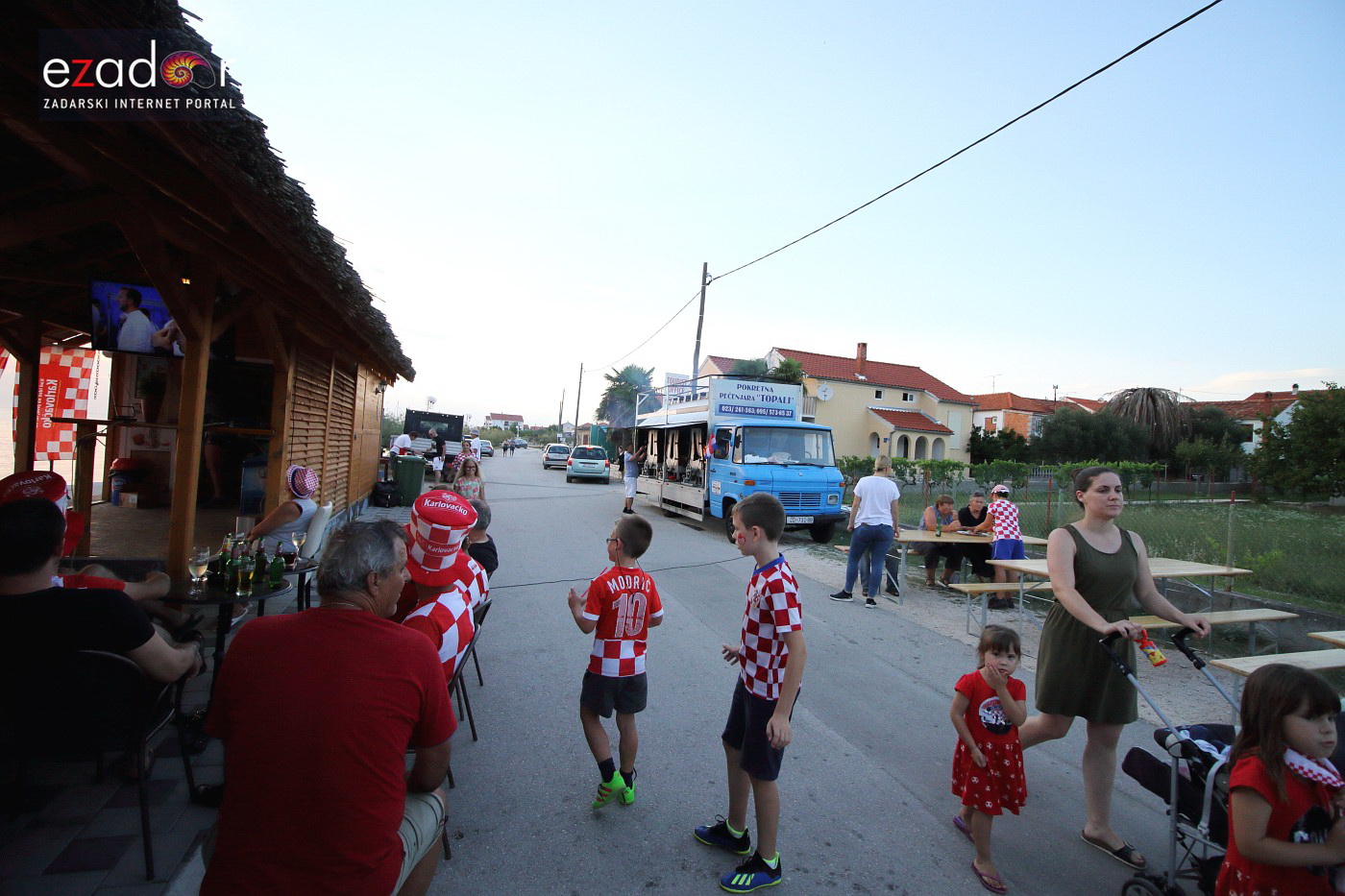 Bibinje: Navijanje za Vatrene i fešta nakon pobjede nad Engleskom