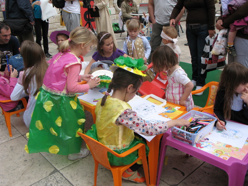 “Zeleni dani” radija 057 na Narodnom trgu “Zeleni dani” radija 057 na Narodnom trgu