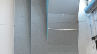 Penjačka stijena u bibinjskoj sportskoj dvorani, Foto: Leo Banić Penjačka stijena u bibinjskoj sportskoj dvorani, Foto: Leo Banić