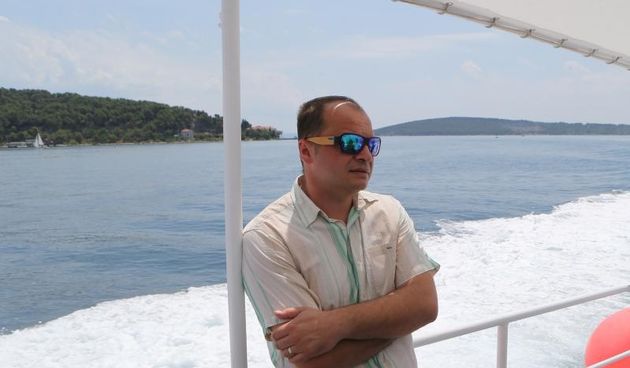 Ministar Sinisa Hajdas-Doncic nakon sastanka u splitskoj luckoj kapetaniji obisao nasukane brodove na sjevernoj strani Marjana i na Ciovu kao i gradiliste mosta kopno-otok Ciovo pored Trogira. Photo: Ivo Cagalj/PIXSELL