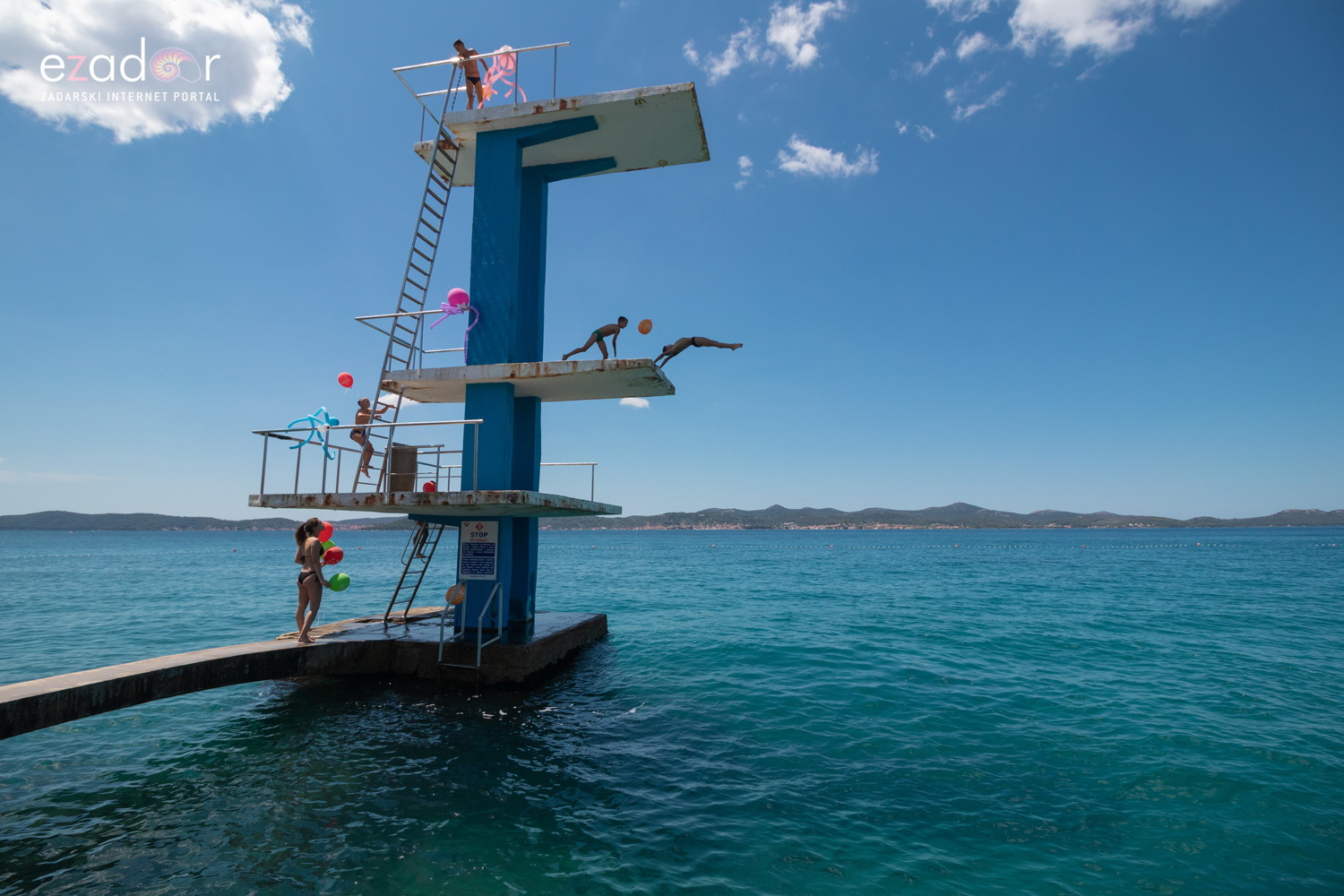Meta feštica od balona i Ballon Jump