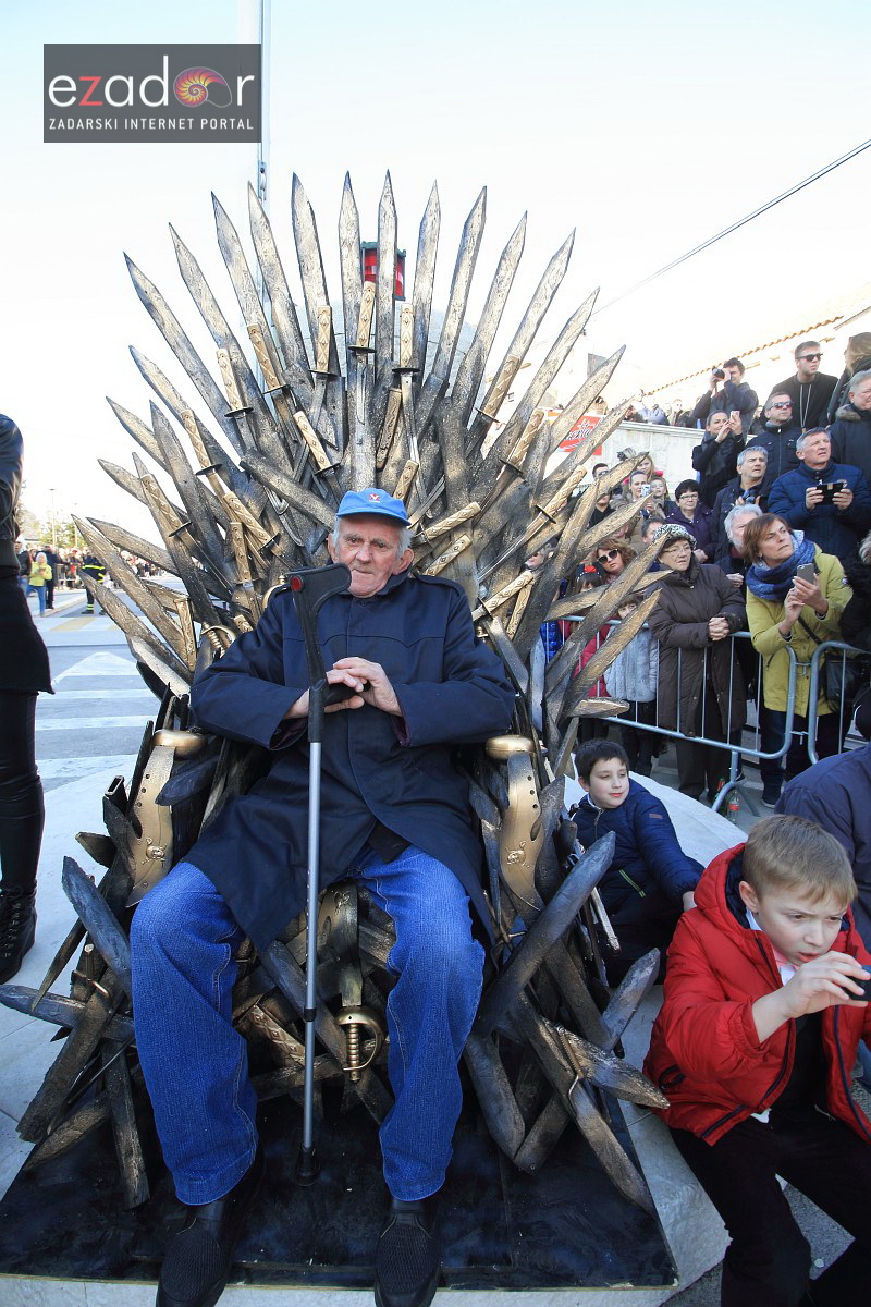Maškarana povorka Velike Bake u Murteru