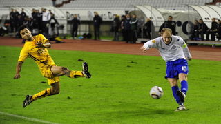 Split, 011210. 
Stadion HNK Hajduka u Poljudu.    
UEFA Europska liga utakmica HNK Hajduk – FC AEK. 
Na slici: Senijad Ibricic puca.
Foto: Nikola Vilic / CROPIX